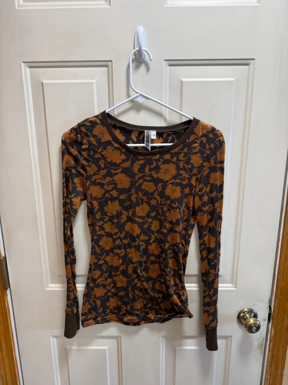 Vintage late 90’s / early 2000’s BKE Floral Semi Sheer Long-Sleeve Top size S